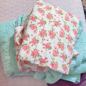 Floral Bedding Set - Pink and Green